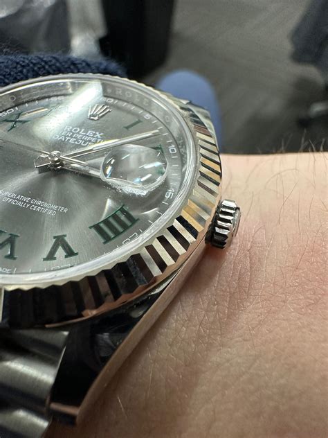 rolex bezel scratch